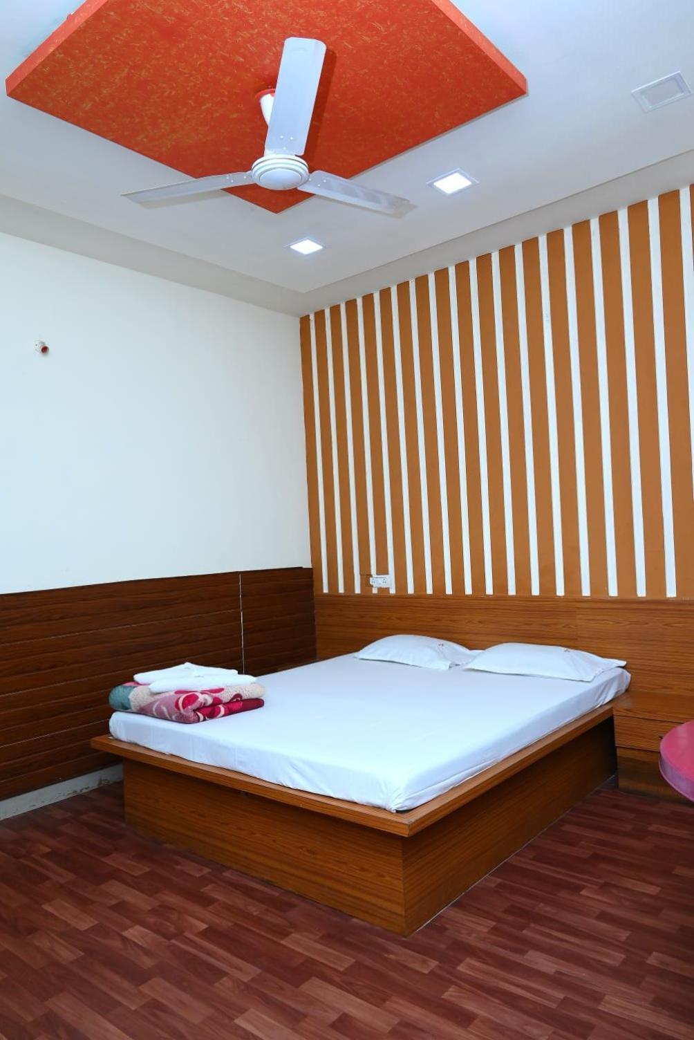 P P Lodging Pune Exterior foto
