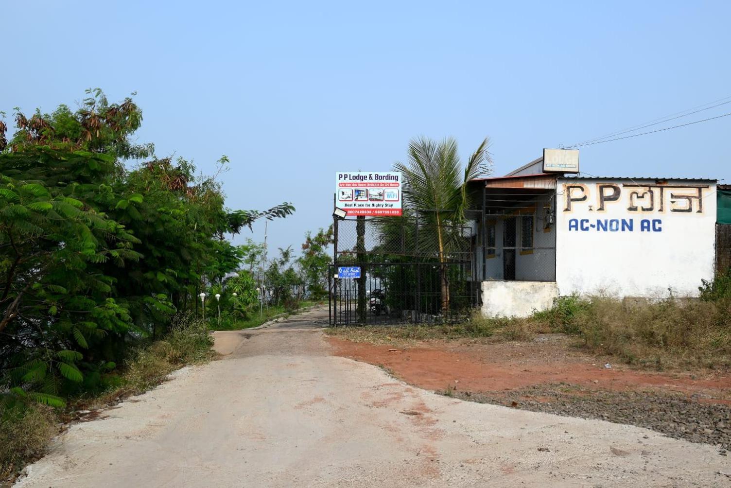 P P Lodging Pune Exterior foto