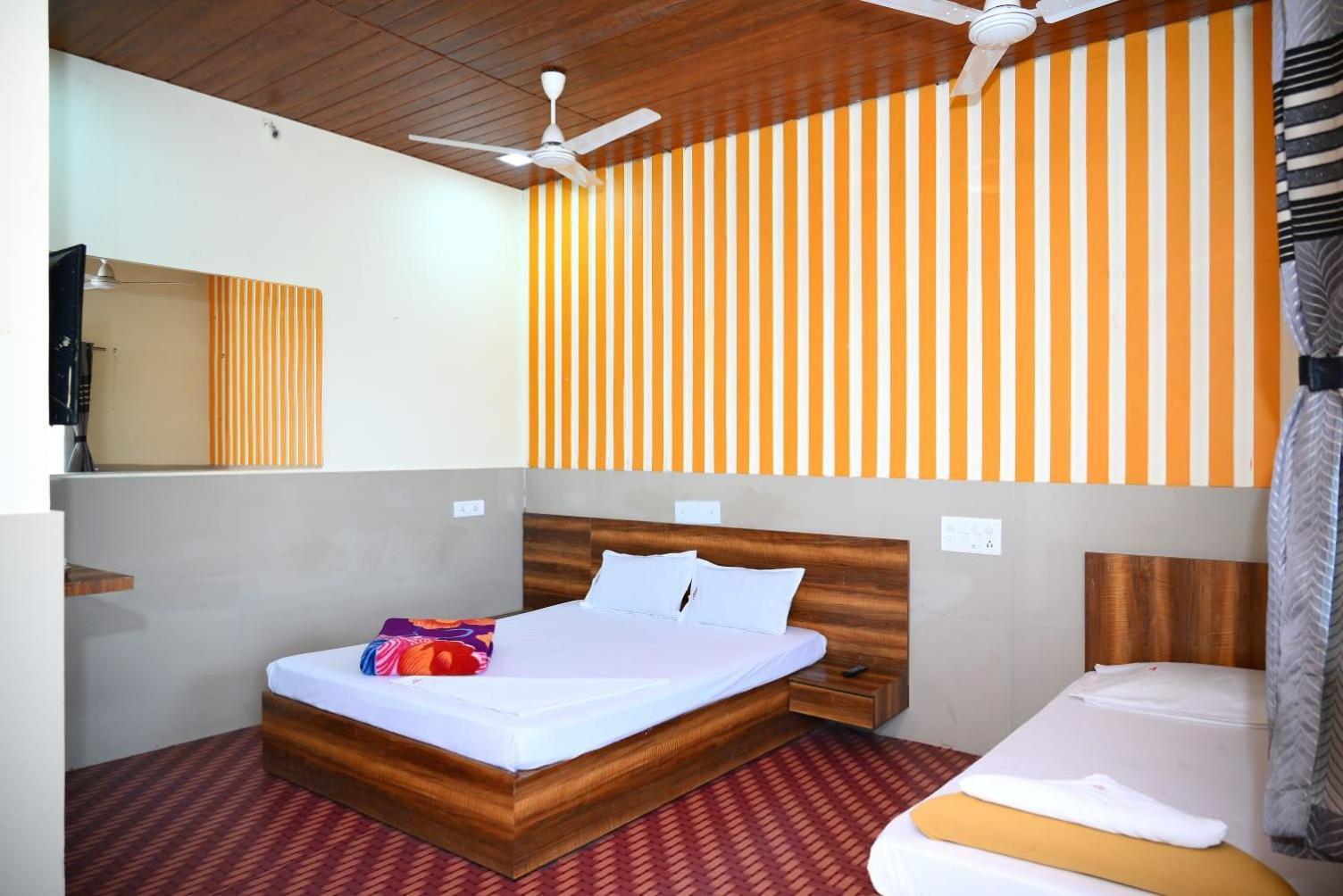 P P Lodging Pune Exterior foto